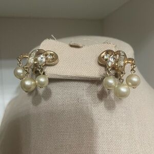 Vintage Crown Trifari Rhinestone Elegant Gold and Faux Pearl Clip-On Earrings